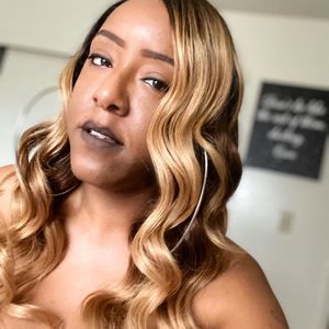 Meet your Posher, Lashonda